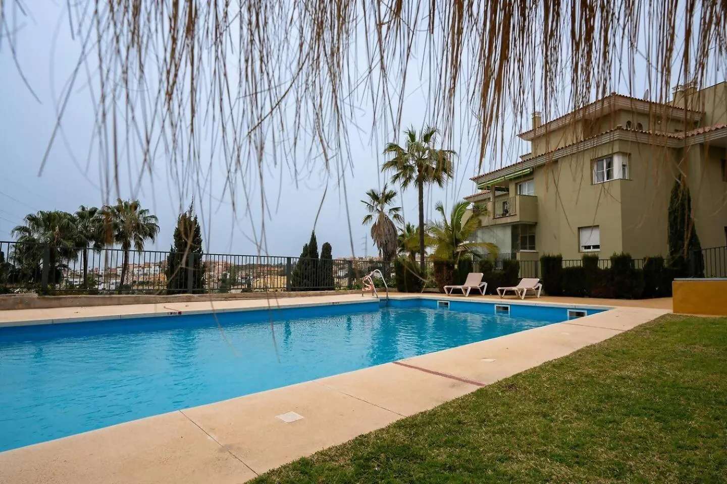 Espacioso Apartamento En Mijas Con Parking Privado Sitio de Calahonda 0*,