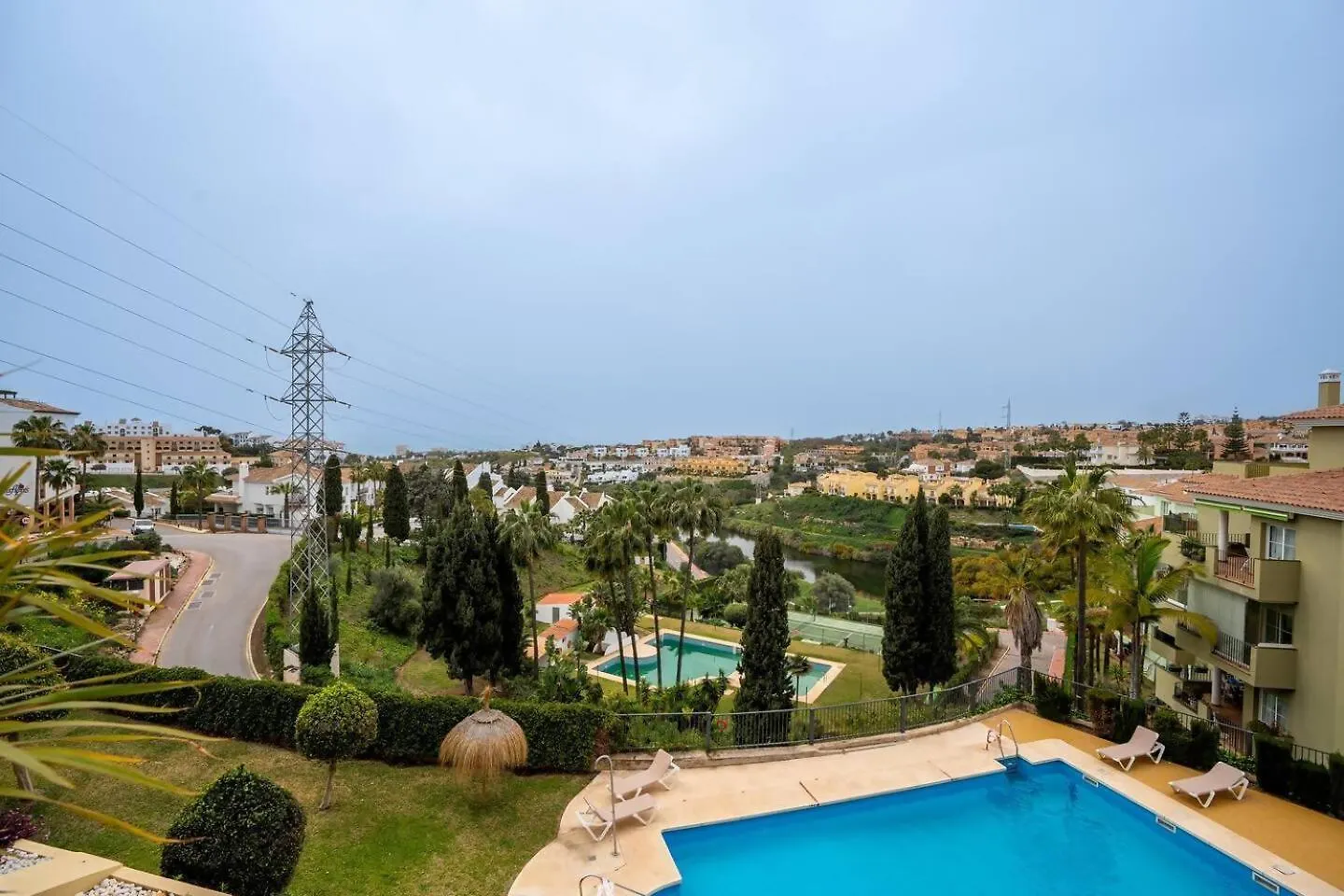 Espacioso Apartamento En Mijas Con Parking Privado Sitio de Calahonda